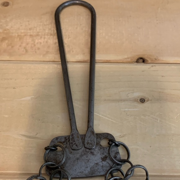 Black Chainmail Scrubber - Picture 6 of 7